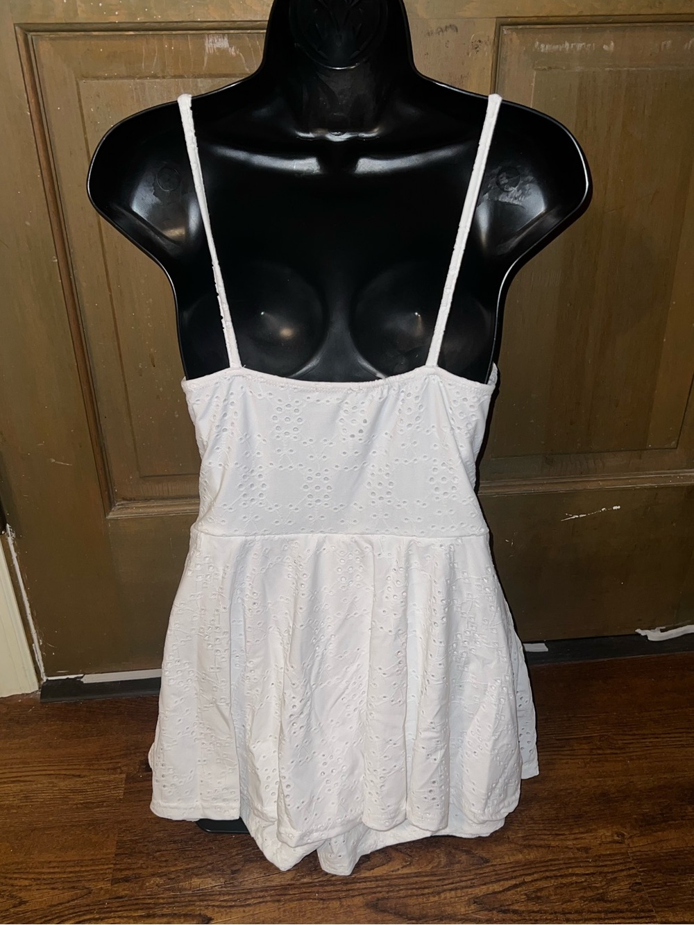 Rue21 White Eyelet Mini Dress Cottage Coquette Embroidered Shorts Romper Size M - Picture 3 of 7